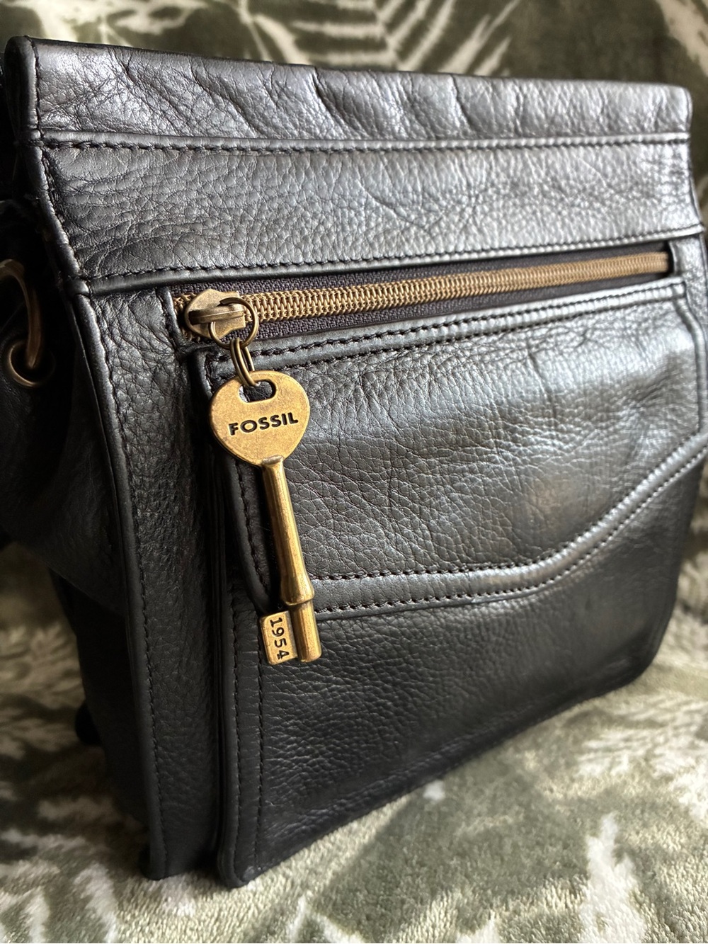 Fossil Black Leather Crossbody Bag with Brass Key Charm